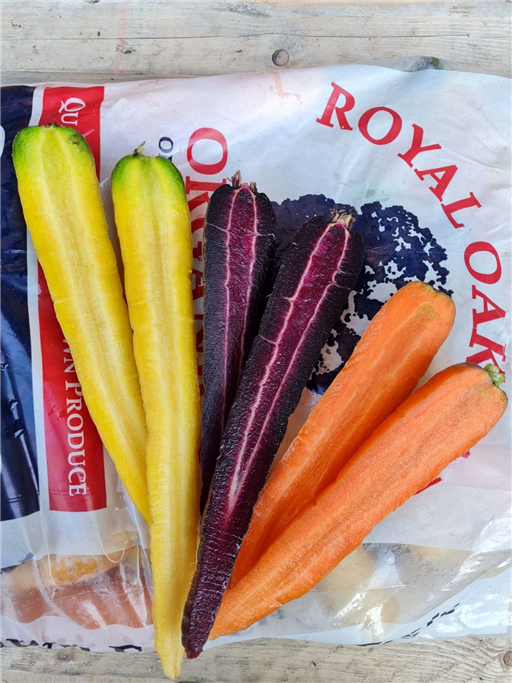 Rainbow carrots organic washed 750g